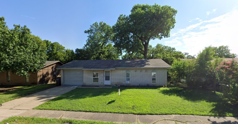 Photo - 3954 Cambridge Dr (Garland, TX)