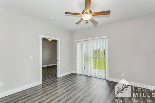 Foto del edificio - Brand New Twin Home Valley Center School D...