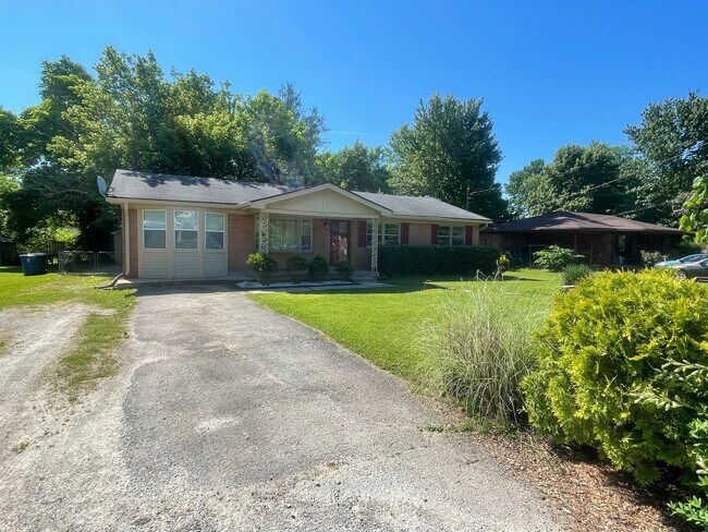 Building Photo - 6512 Cross Brook Dr