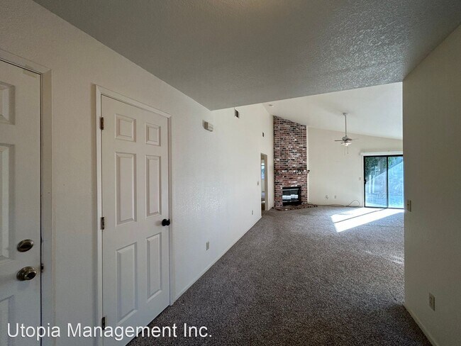 Foto del edificio - 3 br, 2 bath House - 986 Cedar Canyon Circle