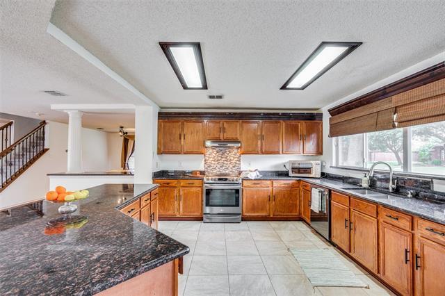 Foto del edificio - 6410 Tara Ln