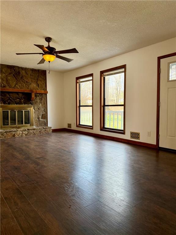 Foto del edificio - 6206 Westridge Trce