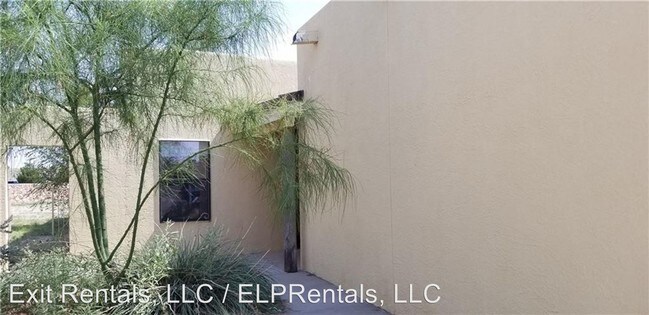 Building Photo - 12120 Hunter Hill Way