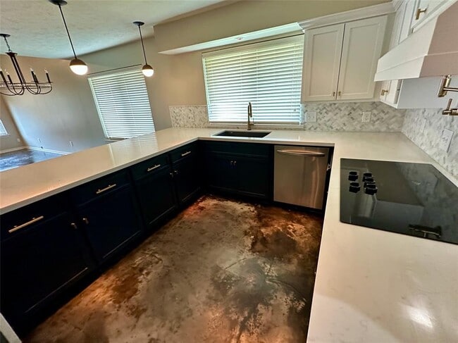 Foto del edificio - 2931 Pasture Ln