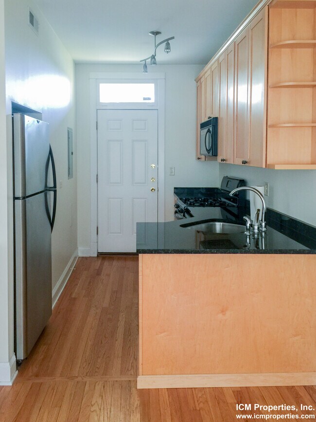 Foto del edificio - 4808 N Paulina St