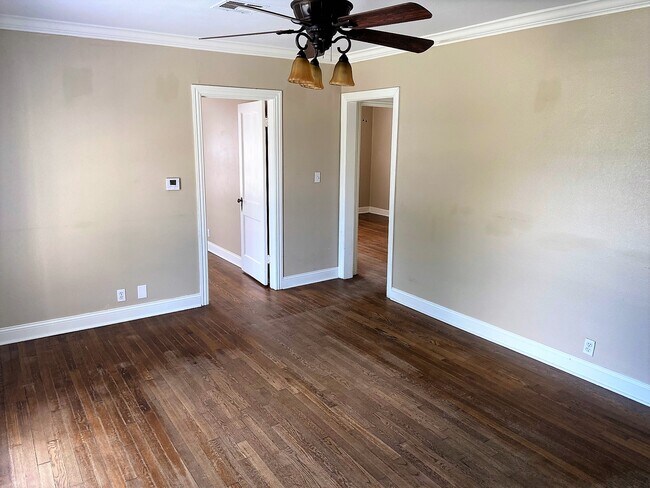 Foto del edificio - 228 S Quebec Ave