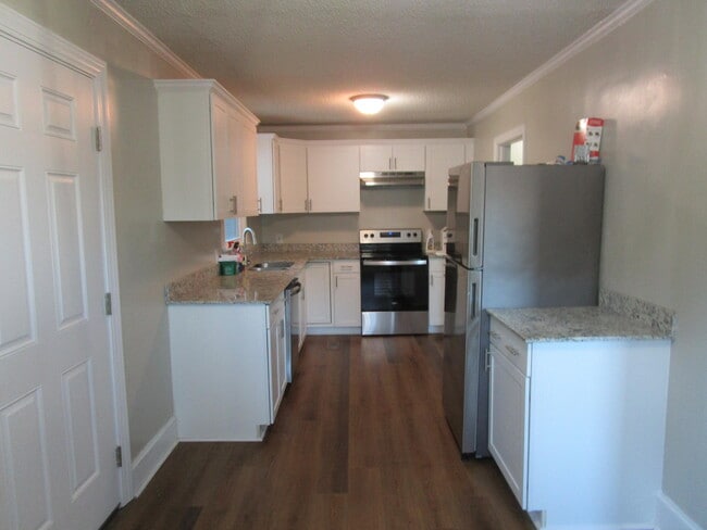 Foto del edificio - 1914 Georgianna Dr