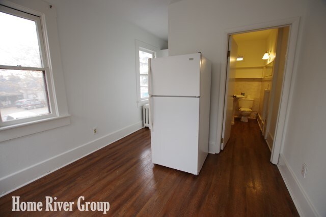 Building Photo - 307 E Bannock St