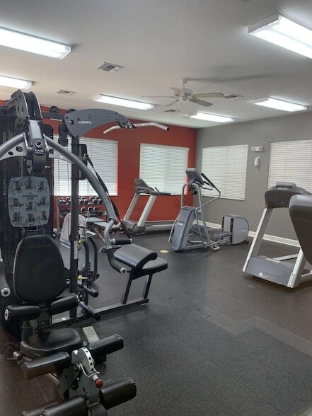 Foto del edificio - 241 SW Palm Dr