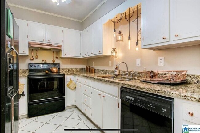 Foto del edificio - 2058 Montreat Cir
