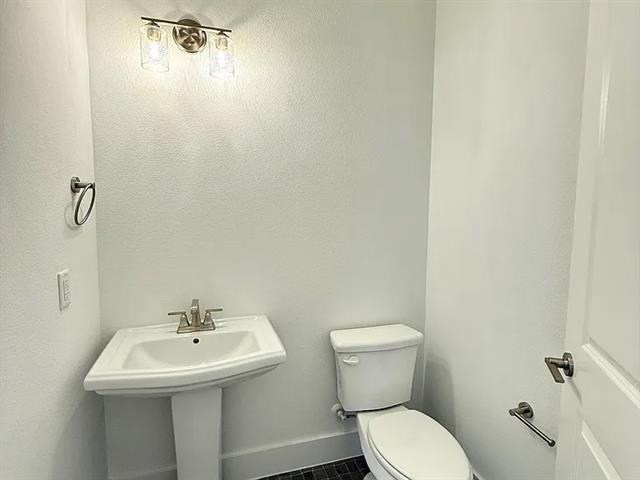 Foto del edificio - 2556 Campden Mews