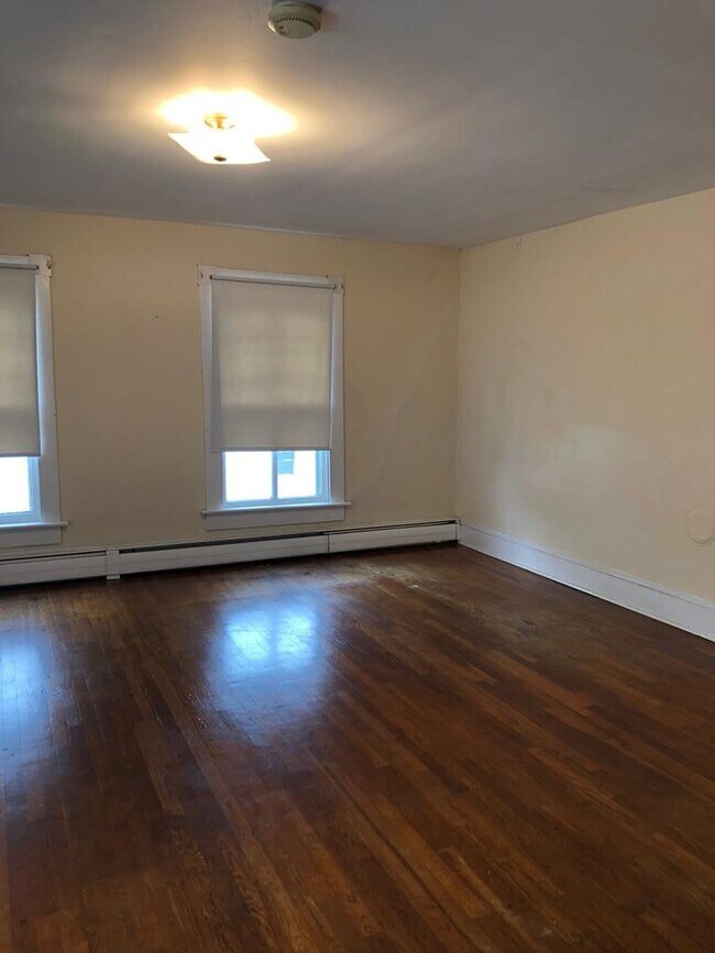 16523 Courthouse Rd, Cape Charles, VA 23310 House Rental in Cape