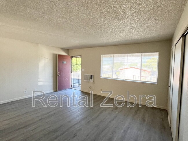 Photo - 1112 I St Apartment