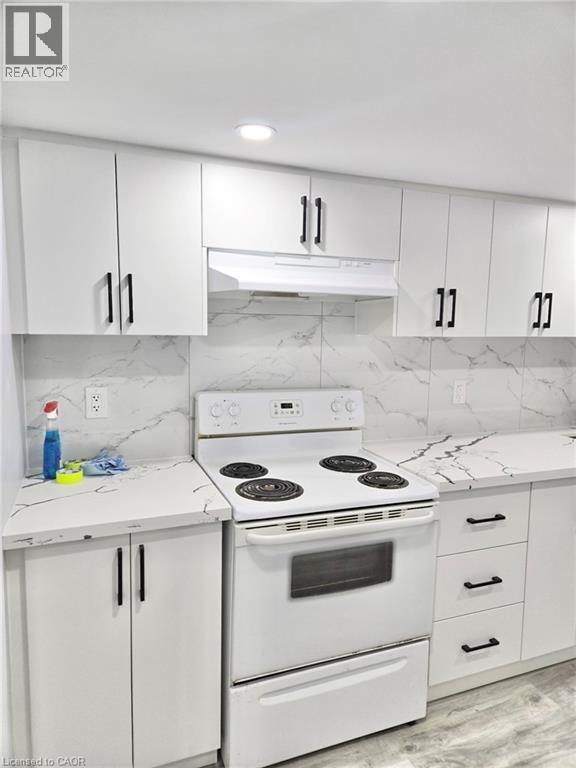 Building Photo - 14 Lidstone St