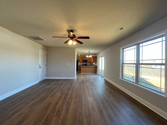 Foto del edificio - 116 Damascus Dr