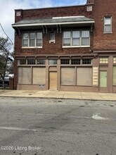 Building Photo - 2807 Dumesnil St
