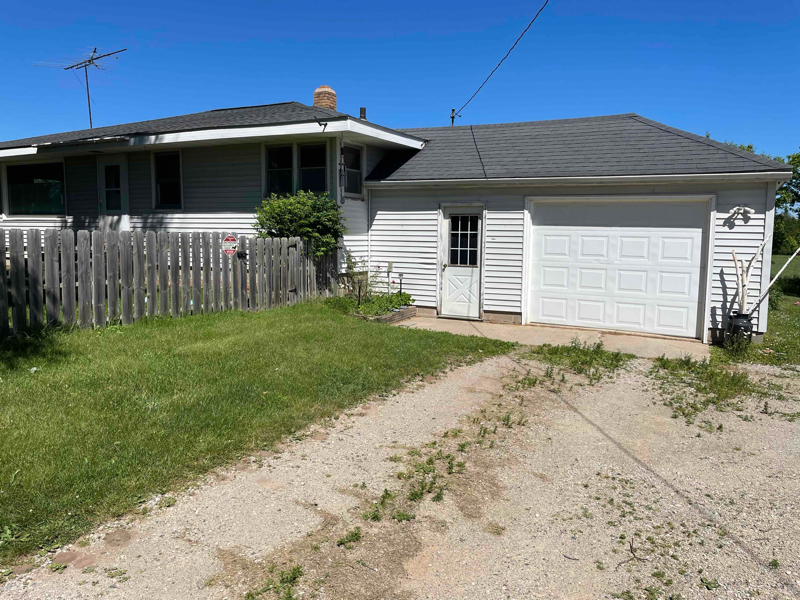 Primary Photo - N4560 CR577