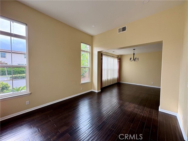 Foto del edificio - 6694 Black Forest Dr