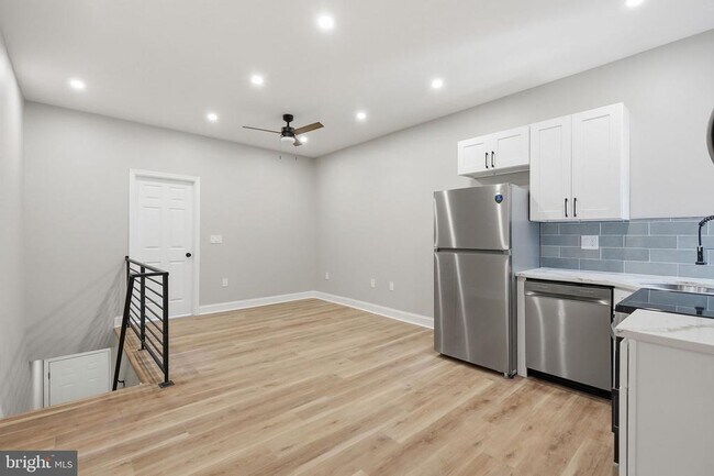 Foto del edificio - 865 N 47th St