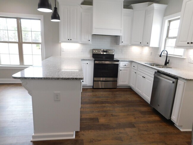 Foto del edificio - 436 Lancaster Rd
