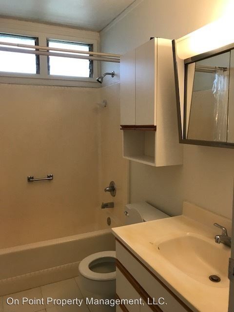 Building Photo - 2 br, 1.5 bath House - 98-1269 Hoohiki Pl. #F