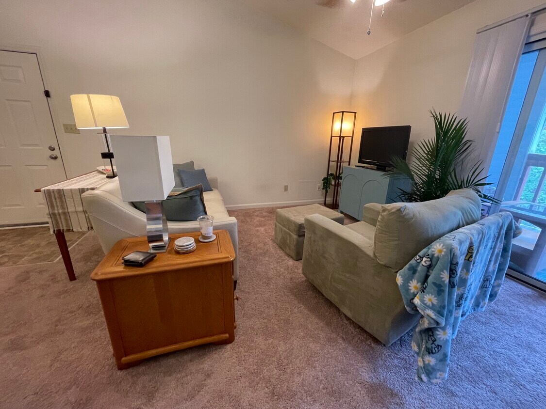 Primary Photo - 403 Berryfield Ln