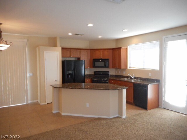 Building Photo - 5440 Greenley Gardens St