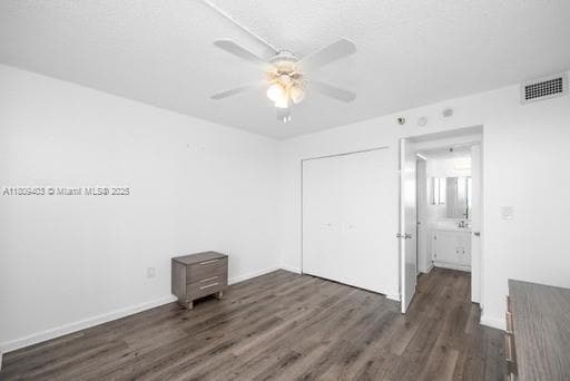 Building Photo - 20505 E Country Club Dr