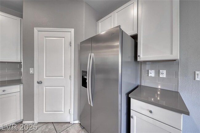 Building Photo - 3028 Gravino Ave