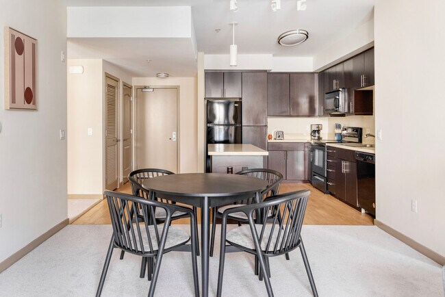 Foto del edificio - 7001 Sunne Ln