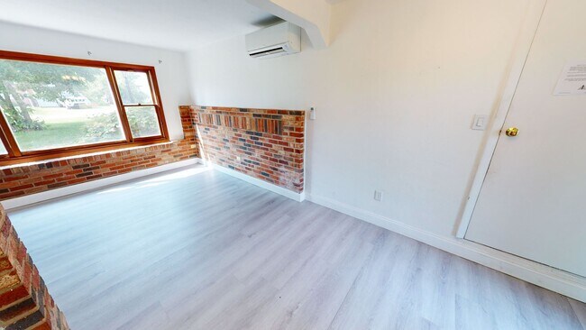 Building Photo - 101 Arbor Dr
