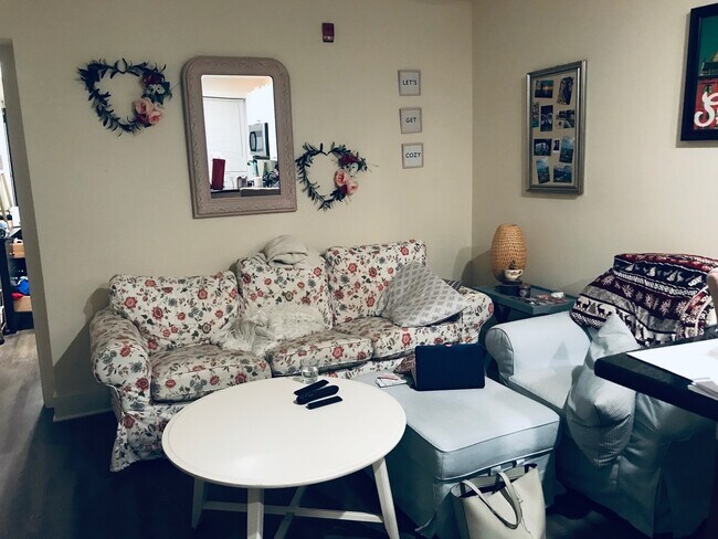 Foto del edificio - 2844 W Stiles St