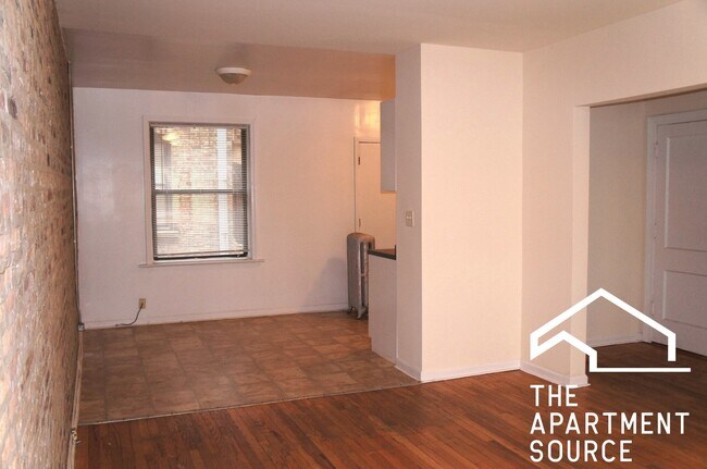 Photo - 2332 N Spaulding Ave Apartment