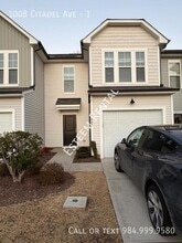 Building Photo - 1008 Citadel Ave