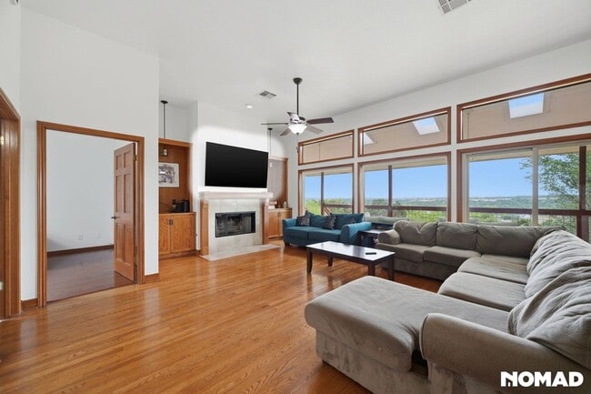 Building Photo - 13217 N Ridge Cir