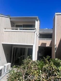 Building Photo - 23541 Ave La Caza