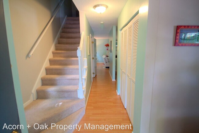 Foto del edificio - 2 br, 1.5 bath House - 5719 Pool Side Dr