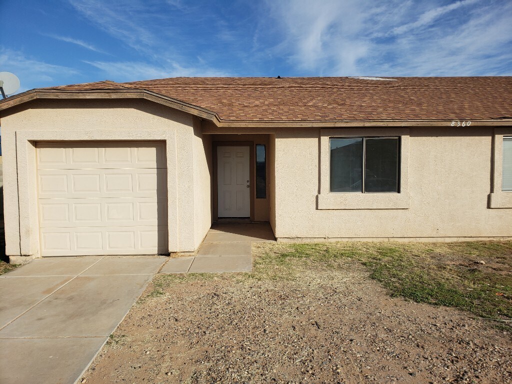 8360 W Mystery Dr, Arizona City, AZ 85123 Townhome Rentals in Arizona