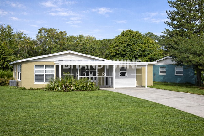 Building Photo - 936 Alecon Dr