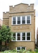 Building Photo - 5317 W Montrose Ave