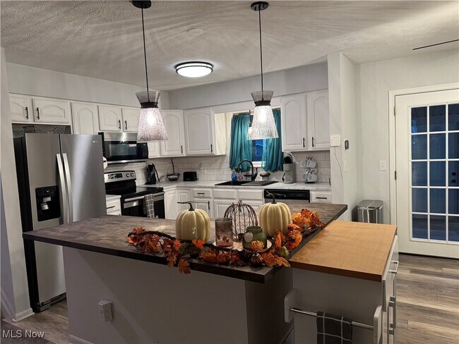 Foto del edificio - 2713 Smith Rd