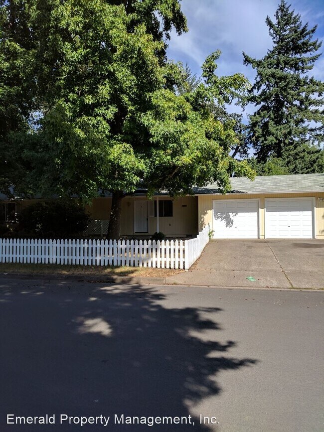 Building Photo - 4 br, 1.5 bath House - 2133 Delta Street