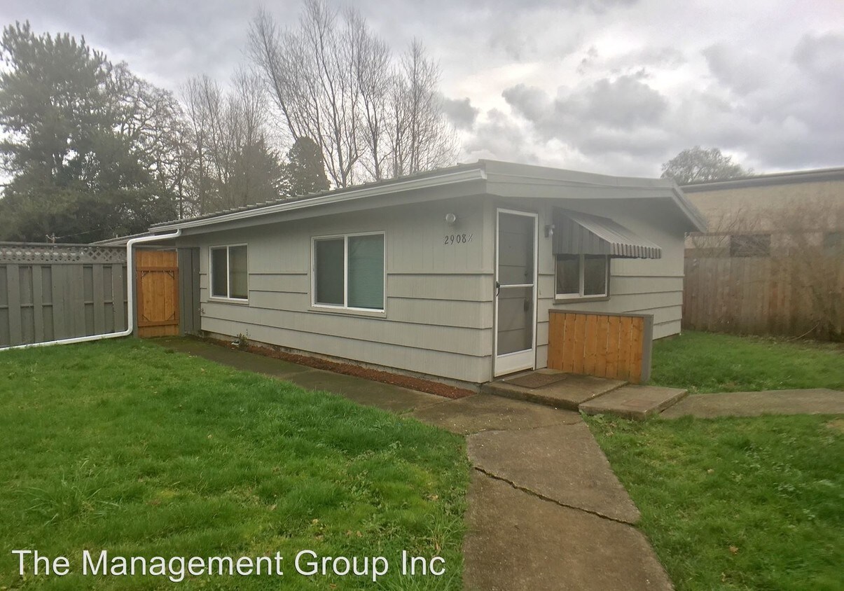 Primary Photo - 2908 NE Stapleton Rd