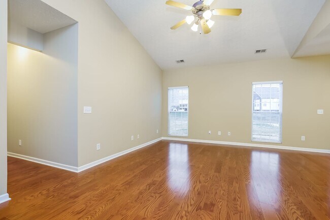 Foto del edificio - 1010 Countess Ln