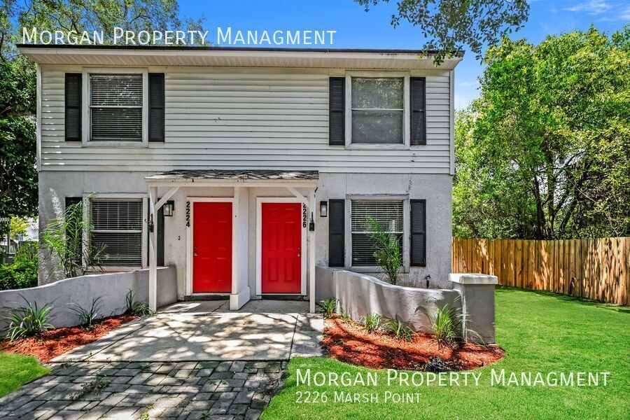 Primary Photo - 2226 Marsh Point Rd