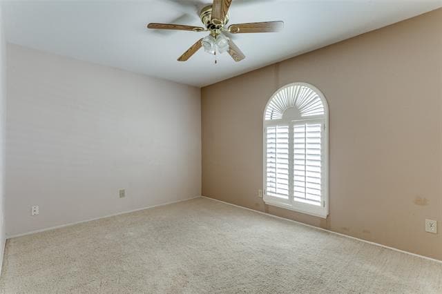 Building Photo - 410 Cambria Dr