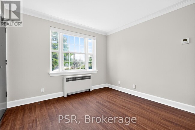 Building Photo - 1325 Bayview Ave