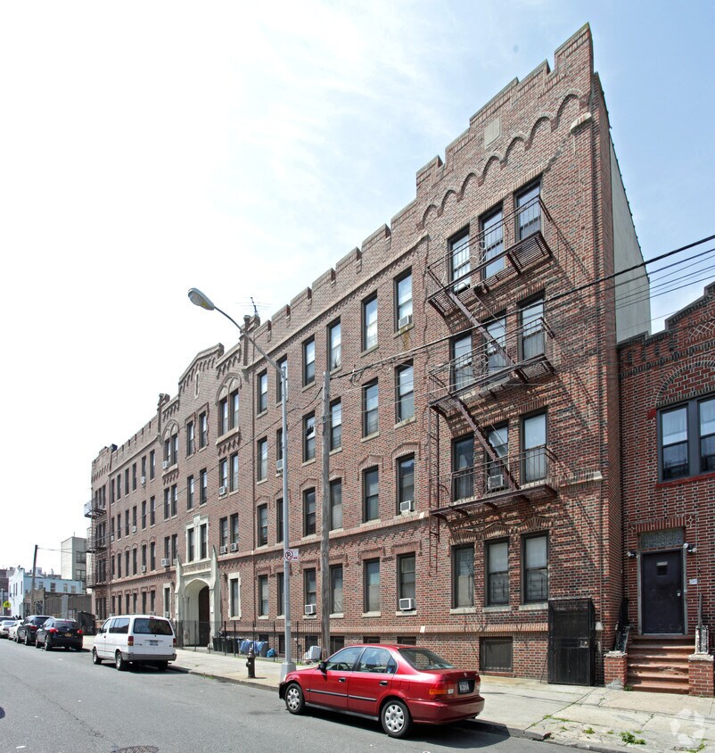 Primary Photo - 1633-1647 Sterling Pl