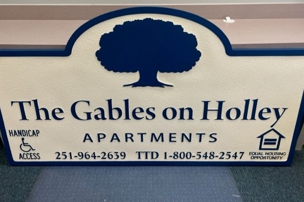 Primary Photo - The Gables on Holley