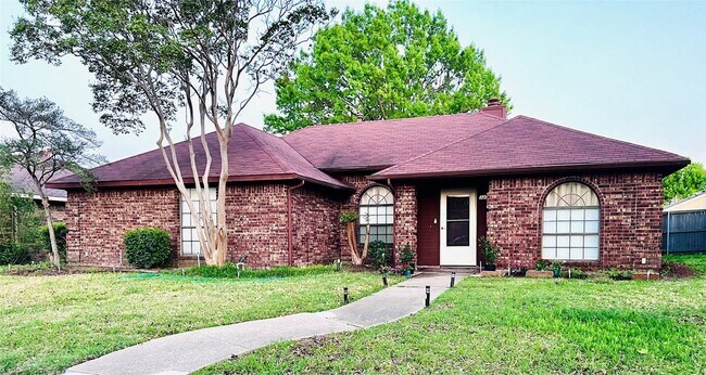 Foto del edificio - 3408 Beech St